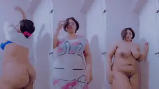 بنت بيضة جسم ملبن تتعري كامل