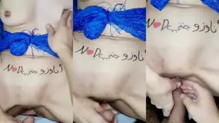 الخول يصور زوجته وهي تتناك في كسها